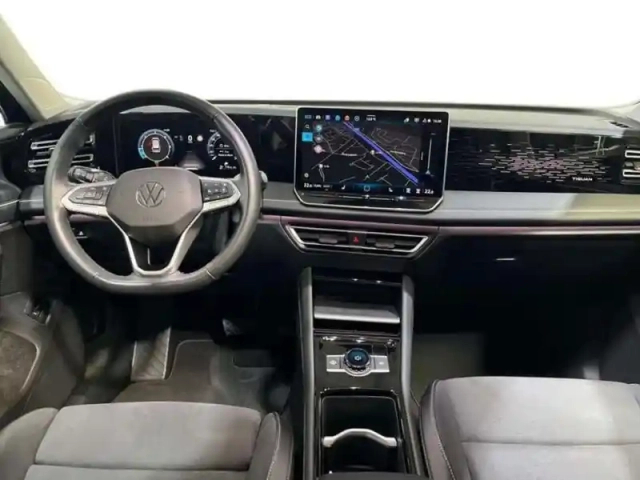 Volkswagen Tiguan 2.0 tdi 150ch dsg7 elegance — photo 8