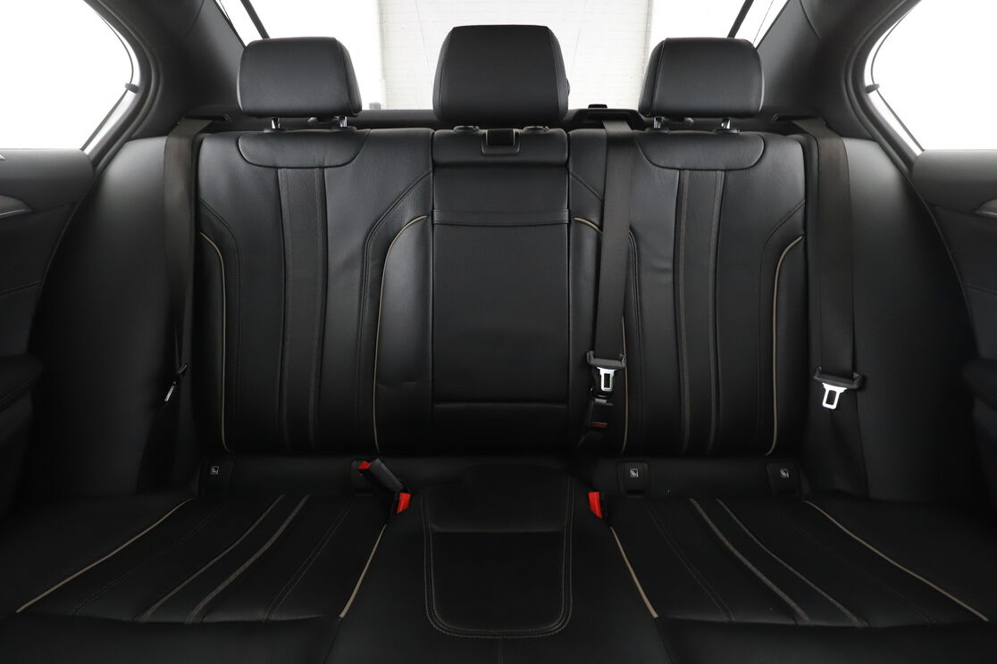 BMW Série 5 520dA xDrive M Sport — photo 14