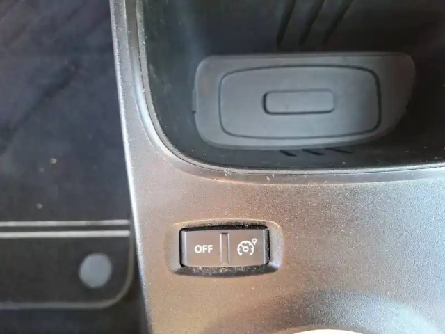 Renault Twingo iii achat intégral — photo 29