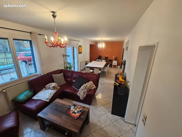 Grande maison de plein pieds