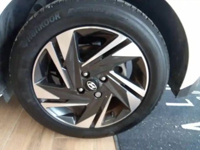 Hyundai I20 1.0 t-gdi 100 hybrid 48v — photo 18