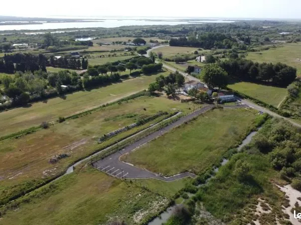 Terrain 451 m² Les Saintes Maries De La Mer