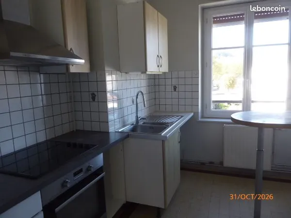 Loue F3 de 80m2 sur Epinal