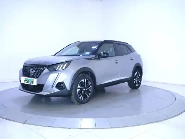 Peugeot 2008 puretech 130 s&amp;s eat8 — photo 1