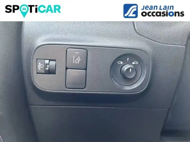 Citroën C3 puretech 83 s&amp;s bvm5 — photo 18