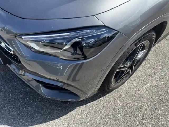 Mercedes Gla 200 d amg line — photo 7