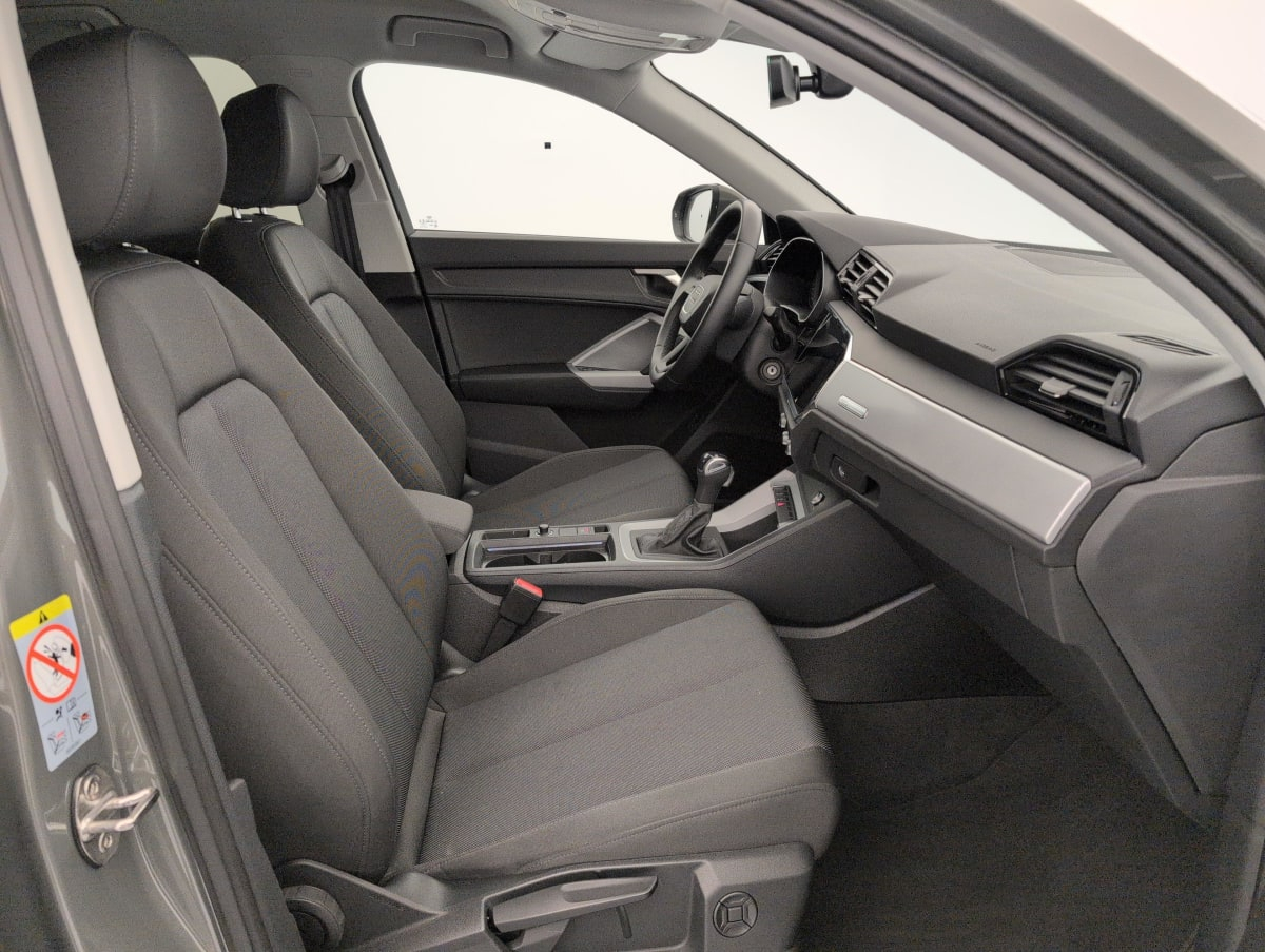 Audi Q3 — photo 9
