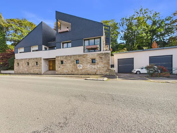 Maison Chateaulin 7 pièce(s) 218 m2