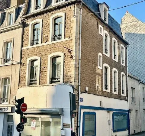 IMMEUBLE DE RAPPORT - RENTABILITÉ IMMÉDIATE - HYPER CENTRE Boulogne-sur-Mer