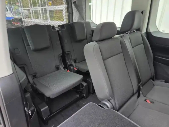 Ford Tourneo Connect grd  2.0 ecoblue 102ch trend — photo 13