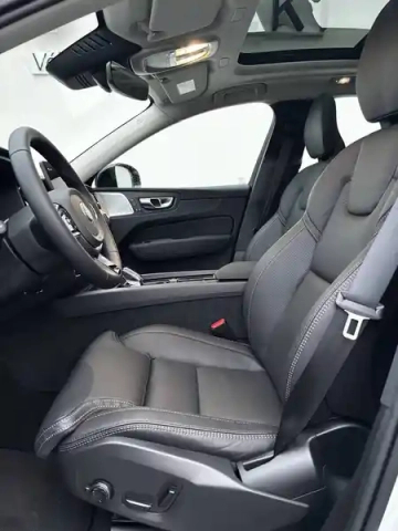Volvo Xc60 t6 awd hybride rechargeable 253 ch+145 ch geartronic 8 — photo 8