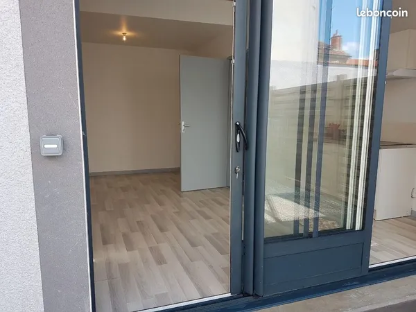 Appartement centre ville de feurs