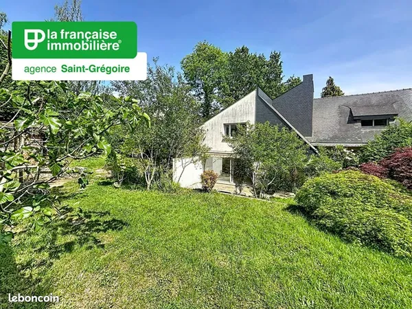 Maison 10 pièces 230 m²