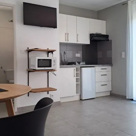Studio à l'année scolaire pour étudiant