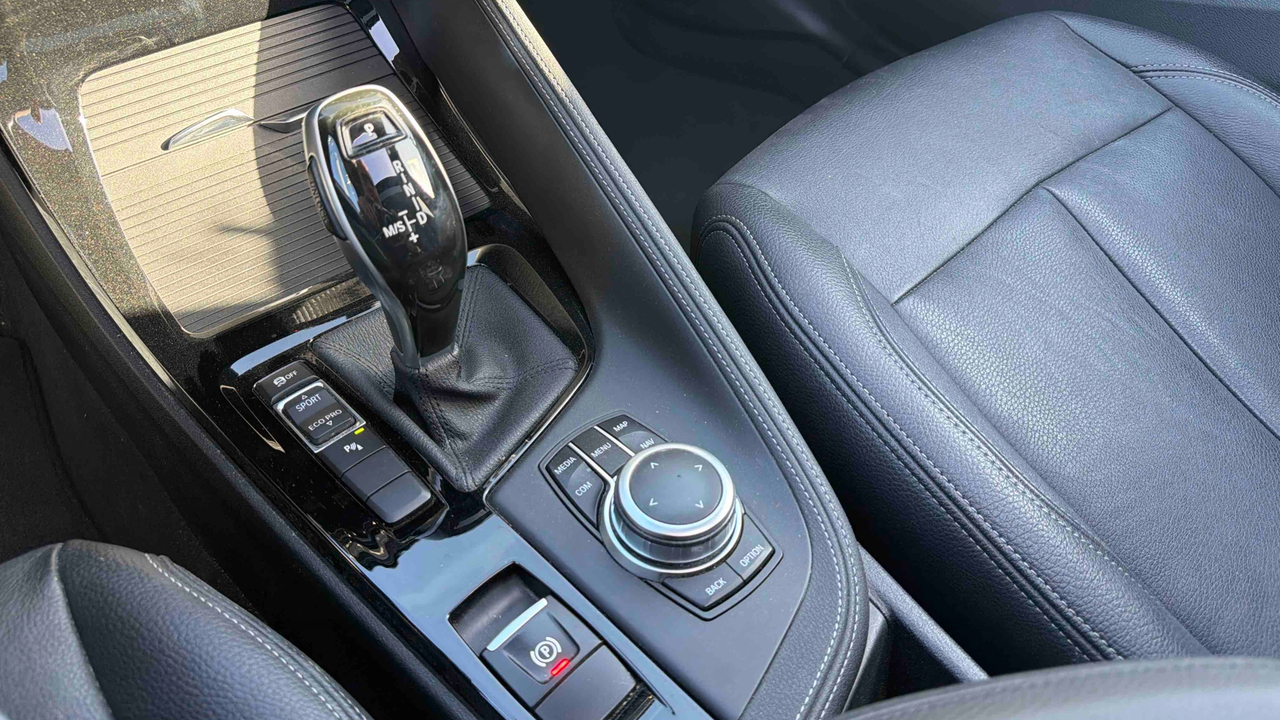 BMW X1 sDrive 18i 140 ch DKG7 — photo 24