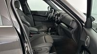 Mini Countryman One D 116ch Oakwood — photo 15