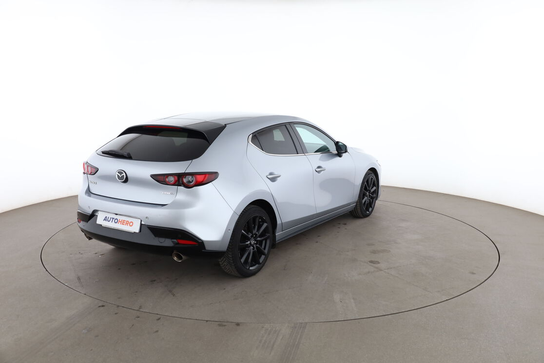 Mazda 3 2.0 Skyactiv-X M-Hybrid Sportline BVM6 — photo 5