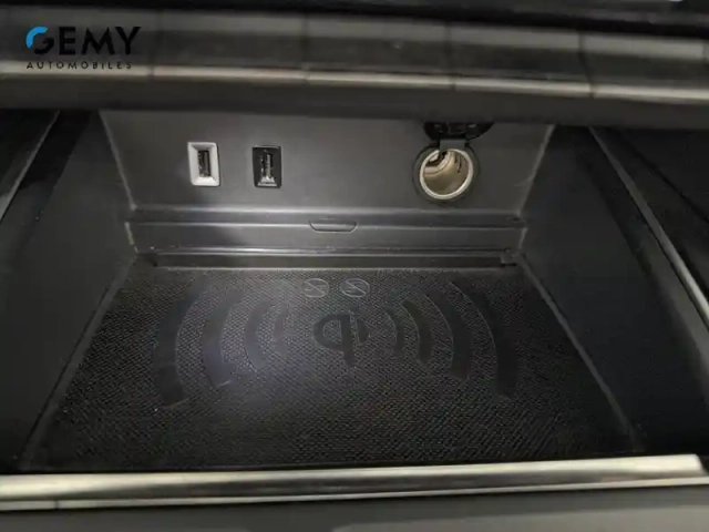 Citroën C5 Aircross hybride rechargeable 225 e-eat8 — photo 18