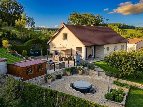 Maison individuelle de 169m² - Terrain 1196m²