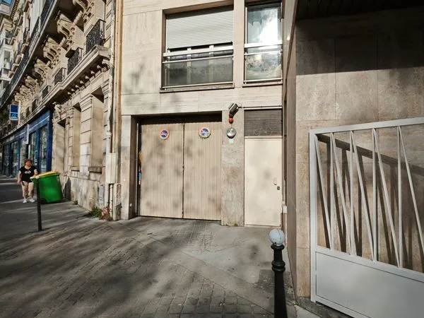 A louer parking