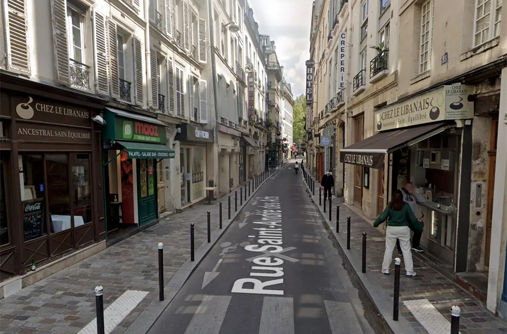 Photo 1