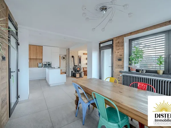 Maison 8 pièces 162 m²