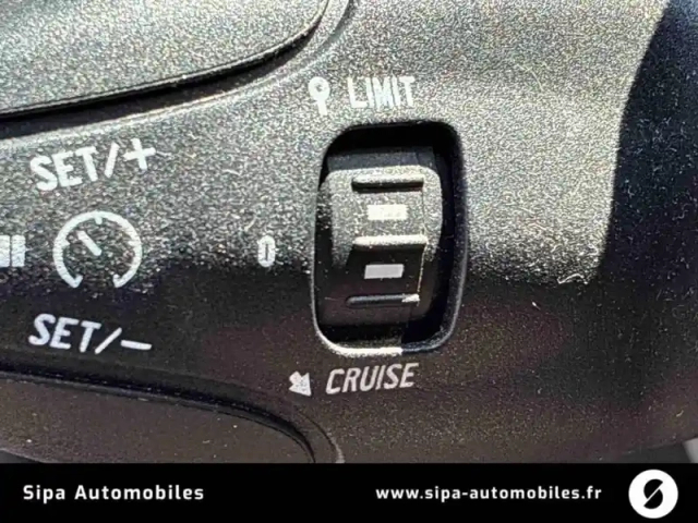 Peugeot 2008 puretech 110ch s&amp;s eat6 — photo 19