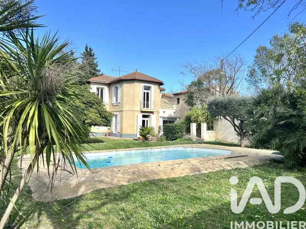 Maison 6 pièces 141 m²