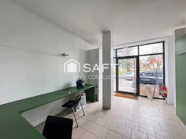 A saisir Locale Commerciale sur BLV.