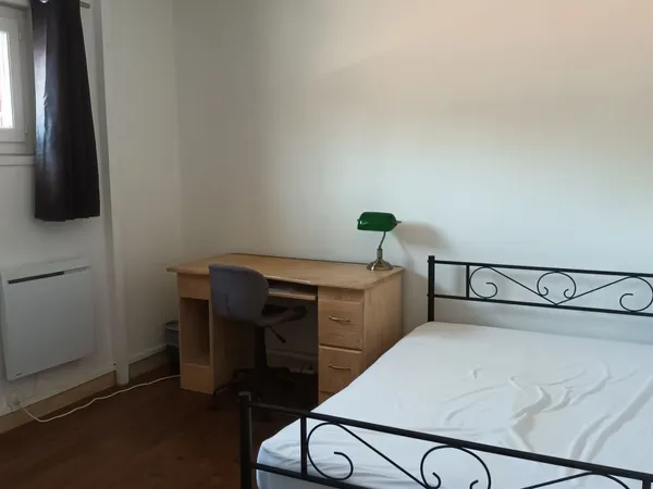 Chambre de 13m2 à louer sur Anglet