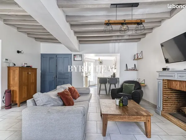 Maison 8 pièces 142 m²