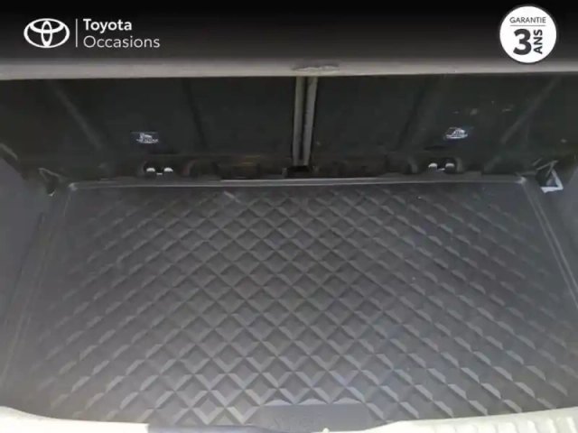 Toyota Aygo X 1.0 vvt-i 72ch dynamic my23 — photo 10