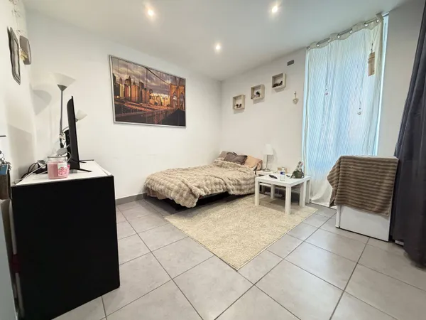 Immeuble 4 pièces 55 m²