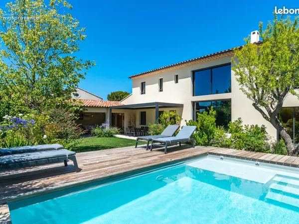 Projet de construction d'une maison 147 m² avec terrain à SAINT-PAUL-TROIS-CHATEAUX (26)