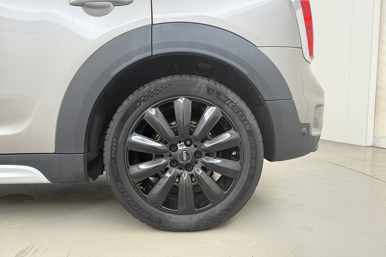 Mini Countryman — photo 6