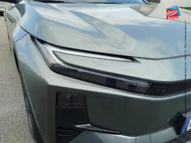 Toyota C-Hr + 224ch 77kwh design grande autonomie — photo 13