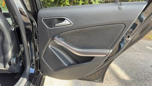 Mercedes Classe A 200 156 7G-DCT - Fascination – 2017 – 149236 km – Essence – Boîte Automatique — photo 19