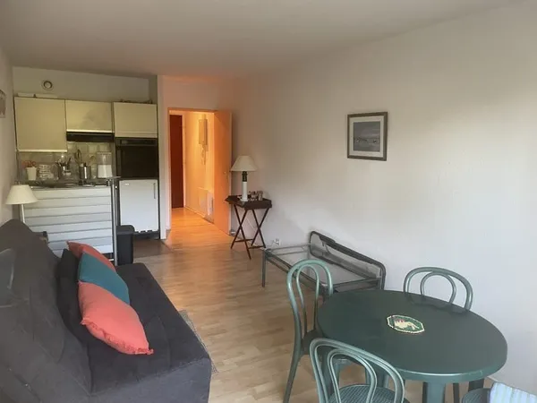 RESIDENCE EN 1ERE LIGNE, ACCES DIRECT BASSIN