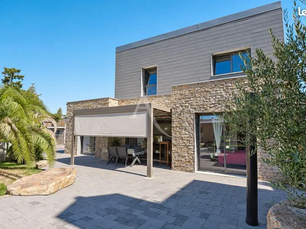 Maison 5 pièces 127 m²