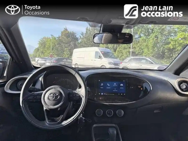 Toyota Aygo X 1.0 vvt-i 72 s-cvt — photo 18