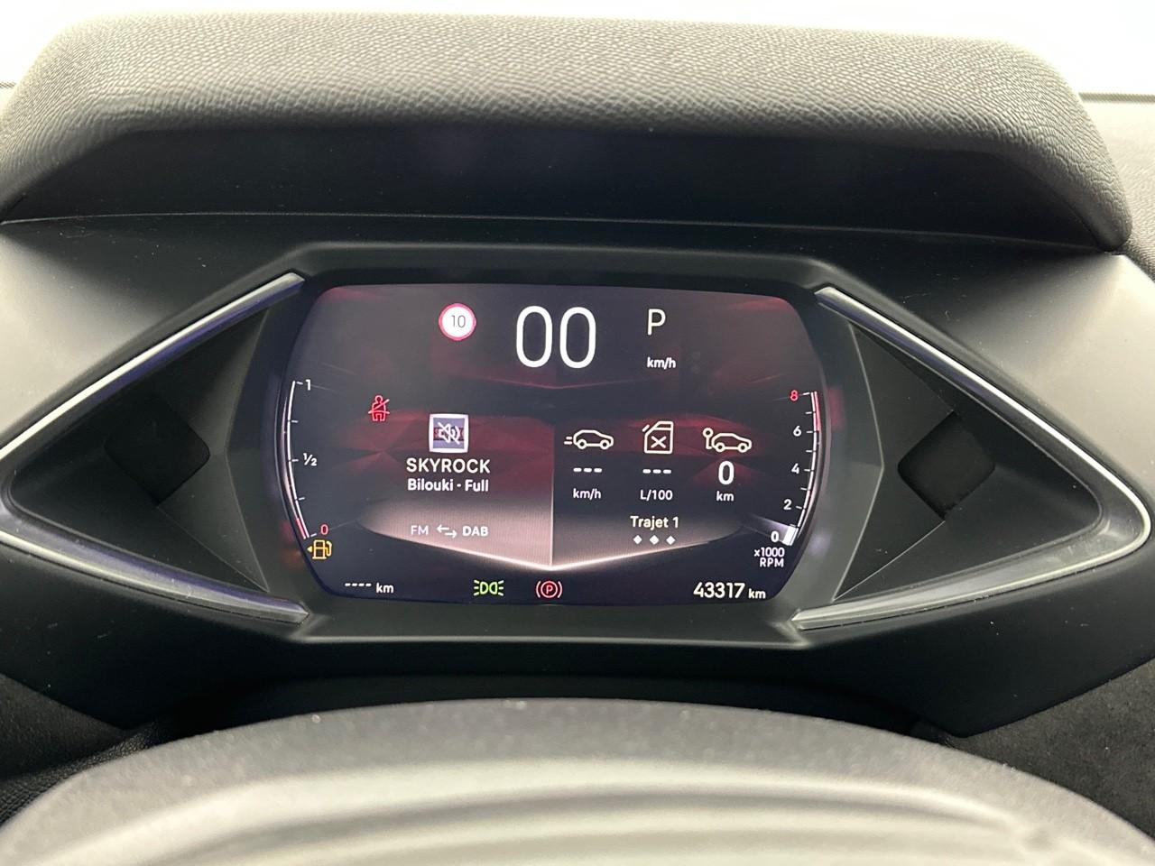 Ds Ds 3 crossback puretech 130 eat8 performance line+ — photo 21