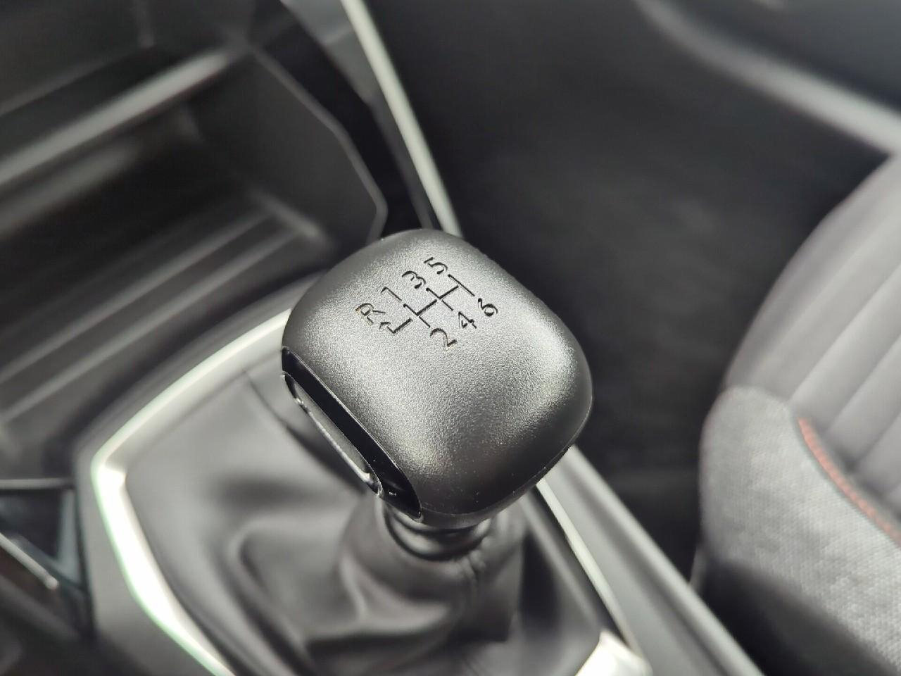 Peugeot 208 puretech 100 s&s bvm6 active — photo 27