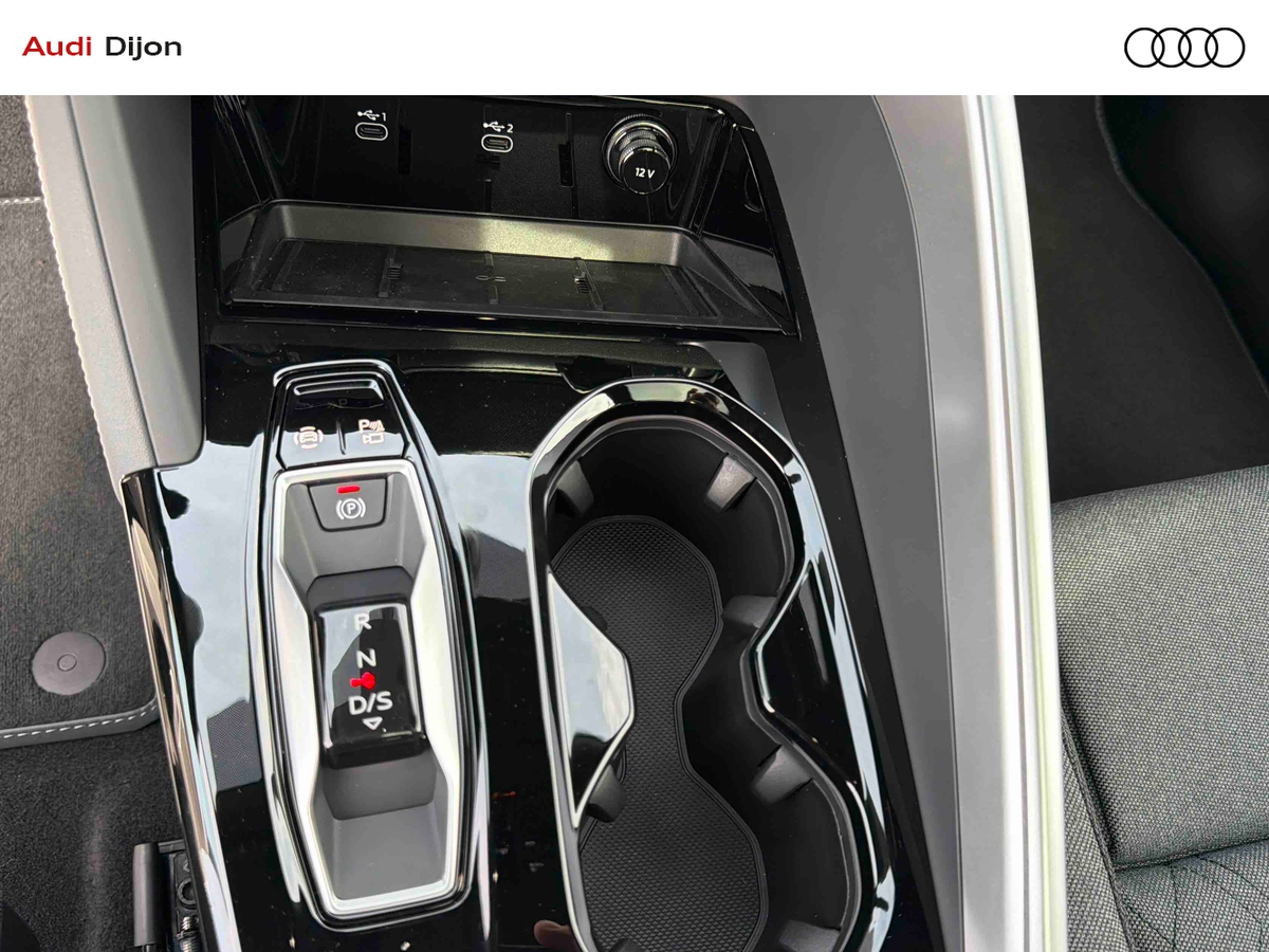 Audi Q5 Sportback e-hybrid 299 ch S tronic 7 Quattro — photo 17