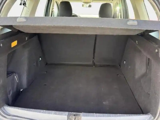 Dacia Duster 1.3 tce 130ch fap expression 4x2 — photo 9