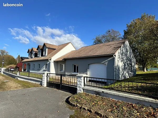 Maison 10 pièces 185 m²