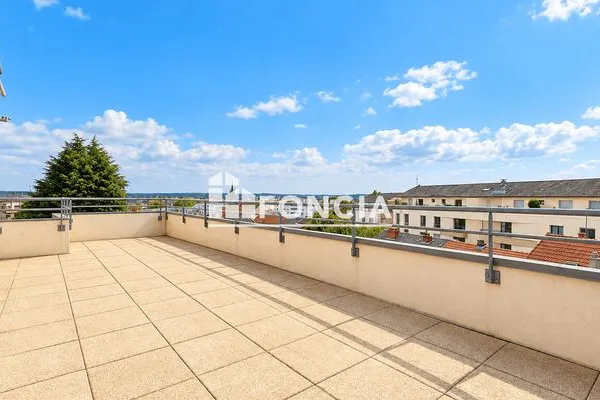 Appartement 5 pièces 168 m²