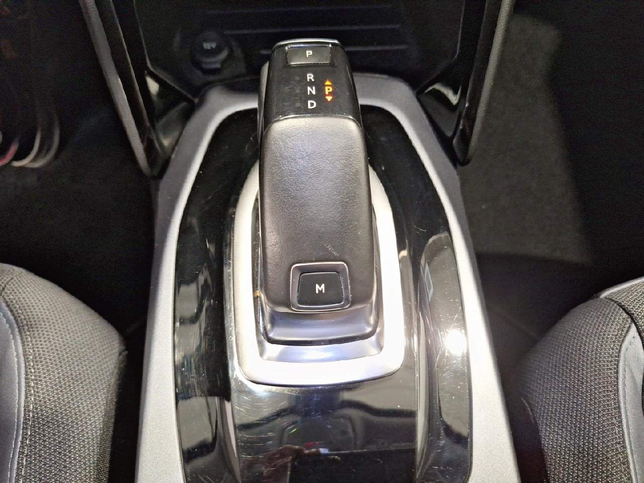 Peugeot 2008 bluehdi 130 s&s eat8 allure business — photo 16