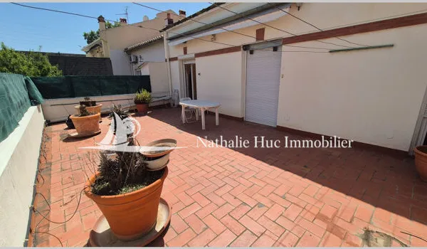 Maison 274 m²