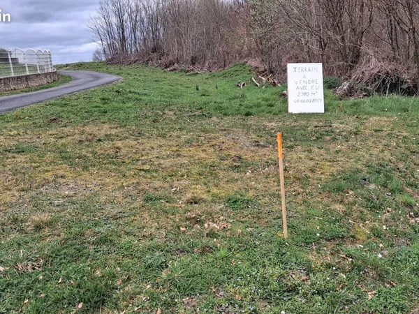 Terrain à bâtir