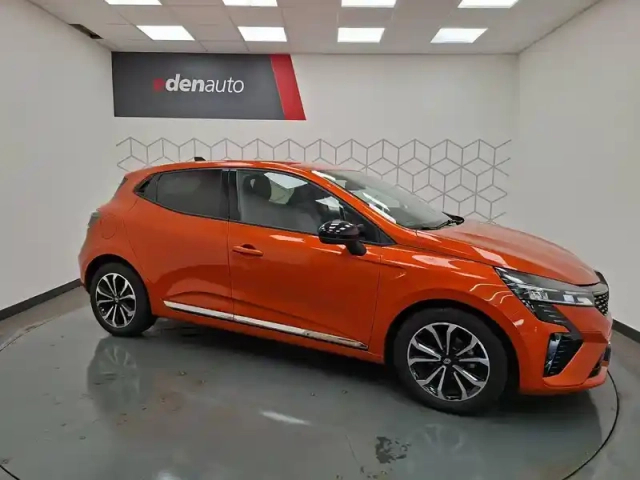 Renault Clio tce 90 ch gsr2 — photo 16